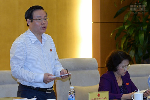 Phó Chủ tịch Quốc hội Phùng Quốc Hiển yêu cầu giữ nguyên số bội chi theo dự toán Quốc hội đã cho phép là 224.000 tỷ đồng